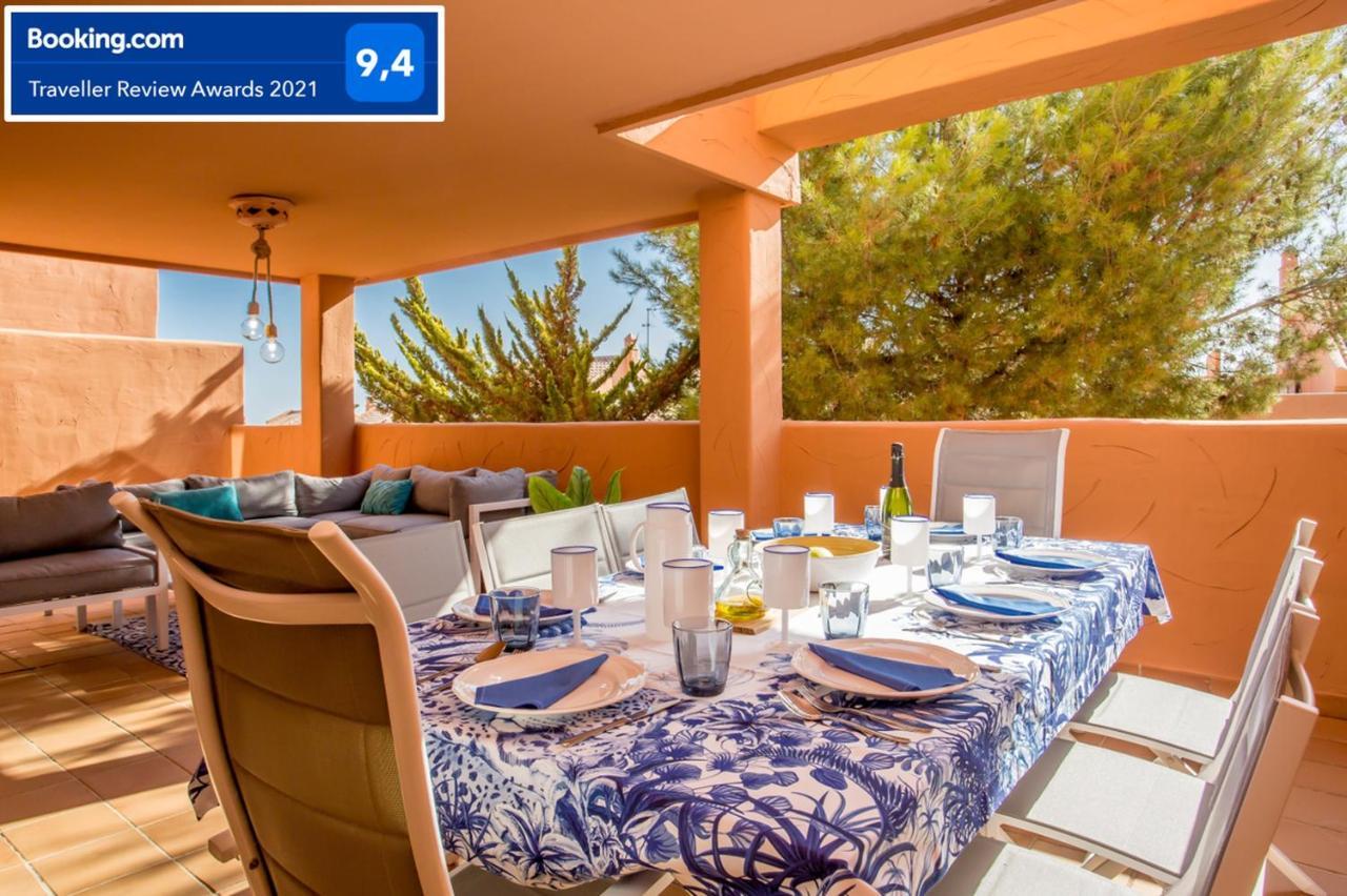 Ample Luxury Apart Fancy Marbella Golf & Padel Exterior photo